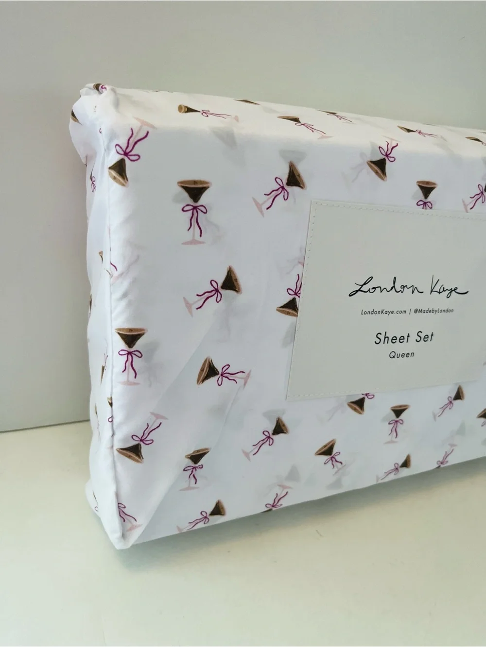 London Kaye Queen Sheet Sets Lot of 2 Petite Cherries & Cafe Espresso Martini